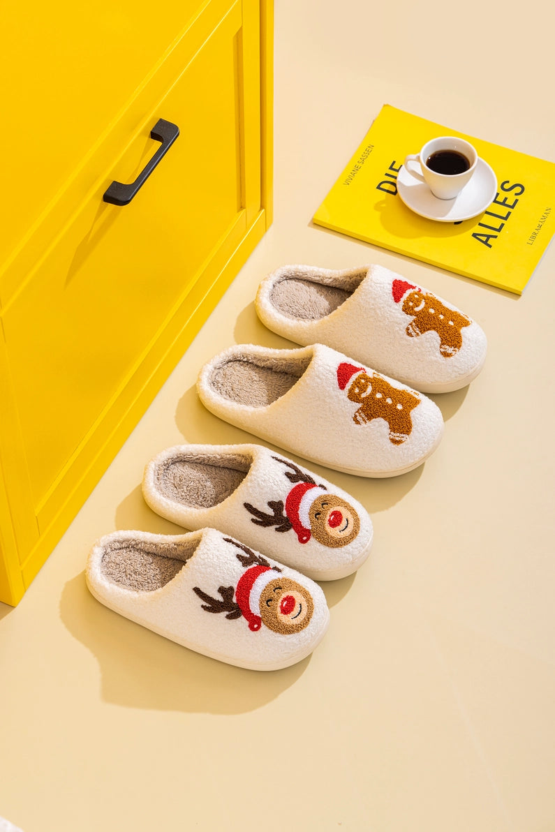 REINDEER HOLIDAY SLIPPERS